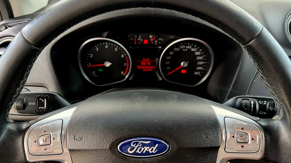 FORD Mondeo -