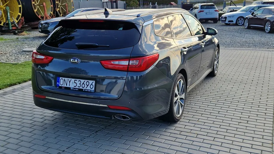 KIA Optima -