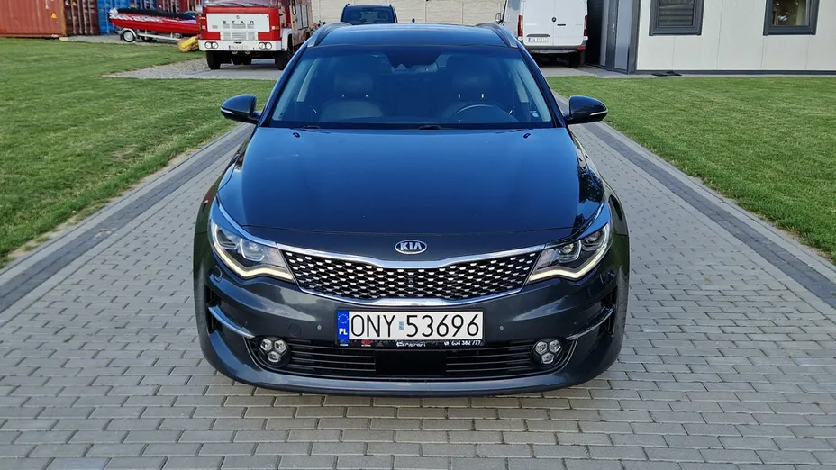 KIA Optima -