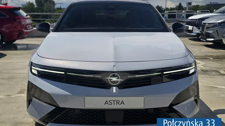 OPEL Astra -