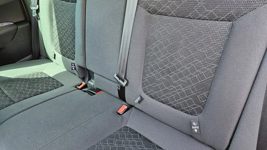 PEUGEOT 3008 -