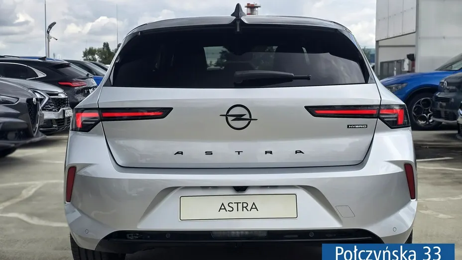 OPEL Astra -