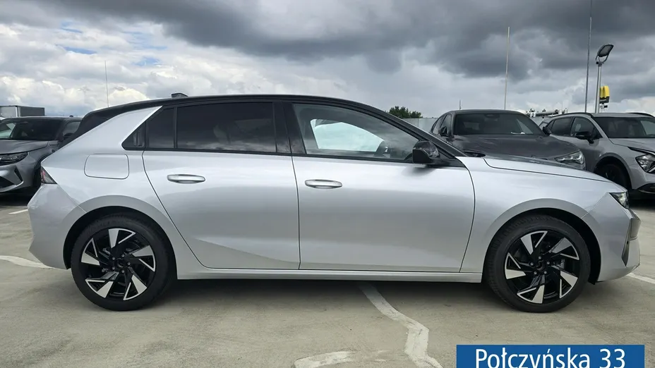 OPEL Astra -