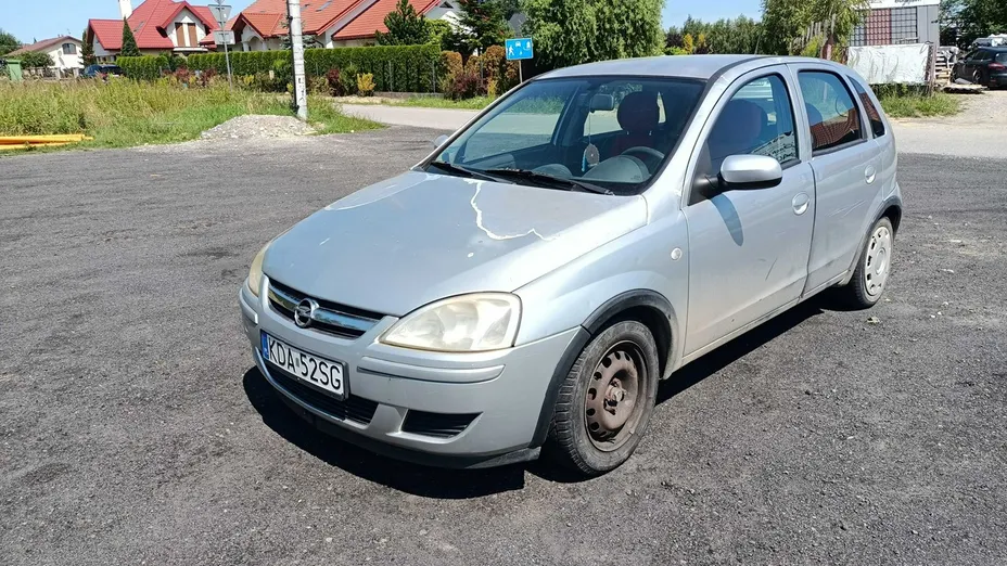 OPEL Corsa -