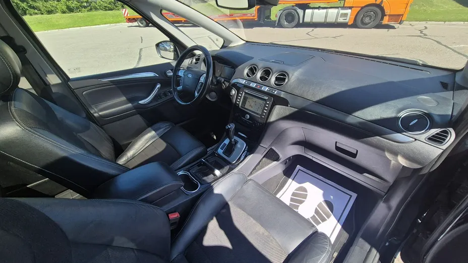 FORD S-MAX -