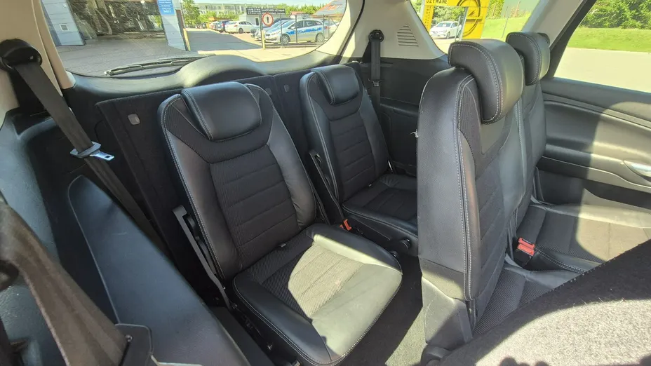 FORD S-MAX -