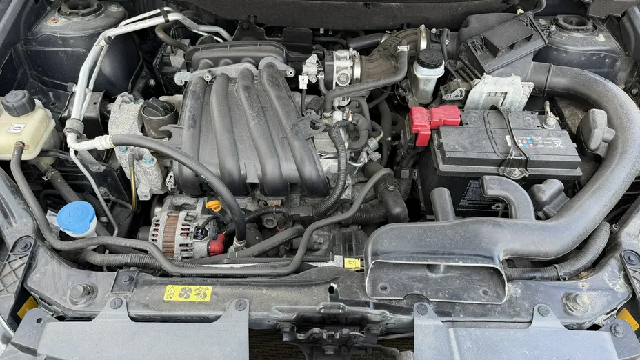 NISSAN Qashqai -