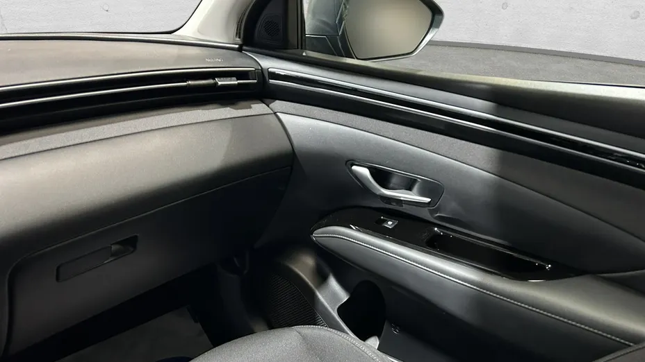 HYUNDAI Tucson -