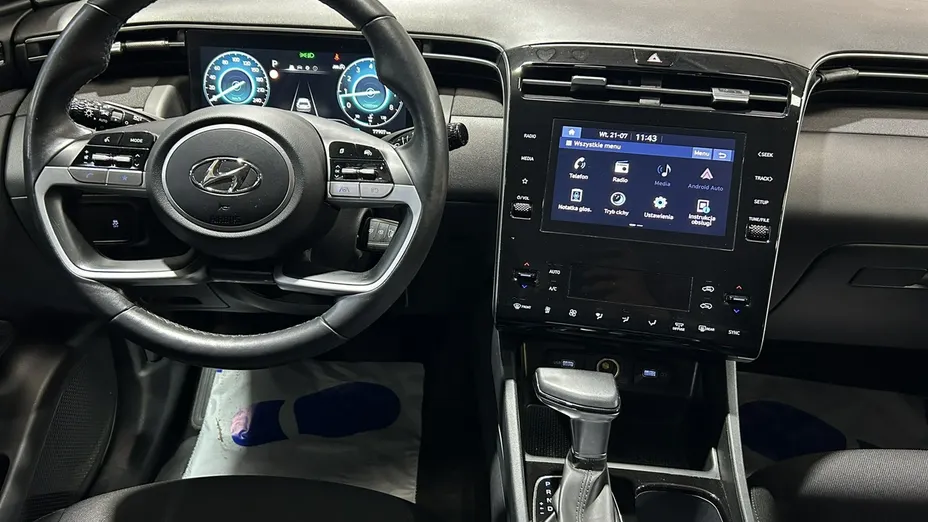 HYUNDAI Tucson -