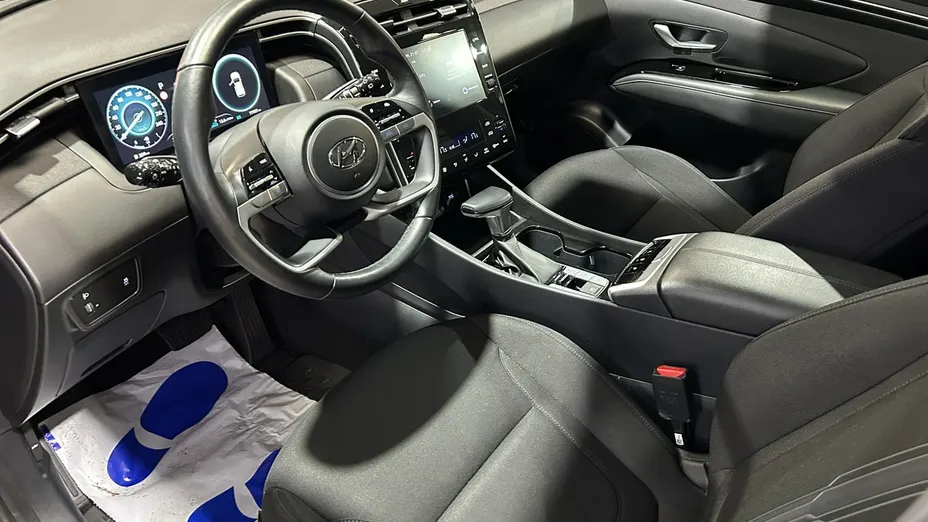 HYUNDAI Tucson -