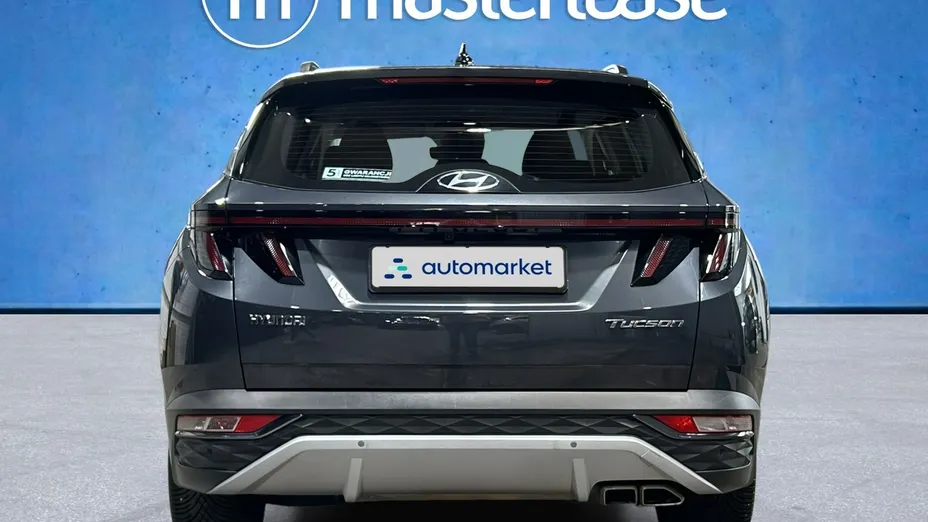 HYUNDAI Tucson -