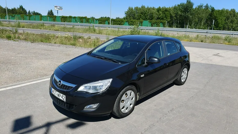 OPEL Astra -