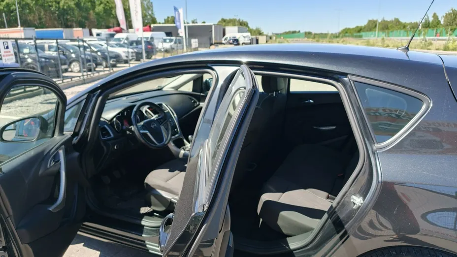 OPEL Astra -