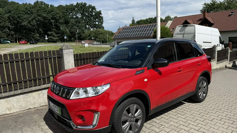 SUZUKI Vitara -