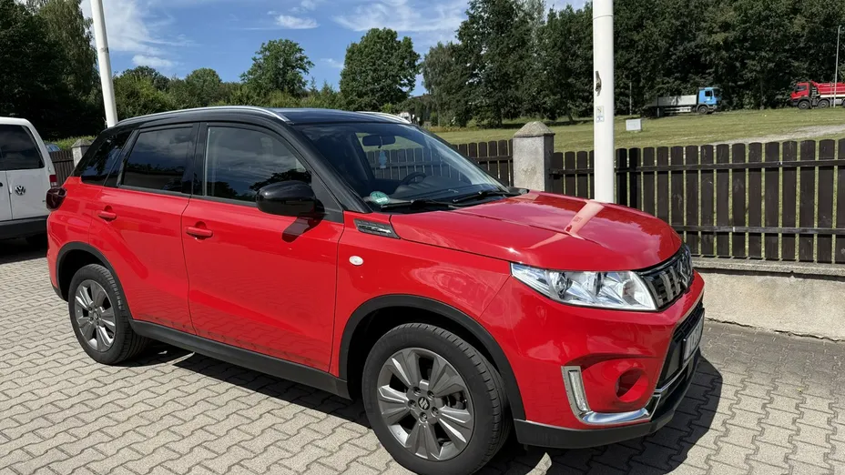SUZUKI Vitara -
