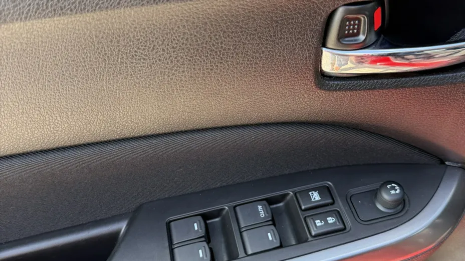 SUZUKI Vitara -