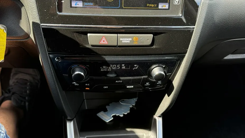 SUZUKI Vitara -