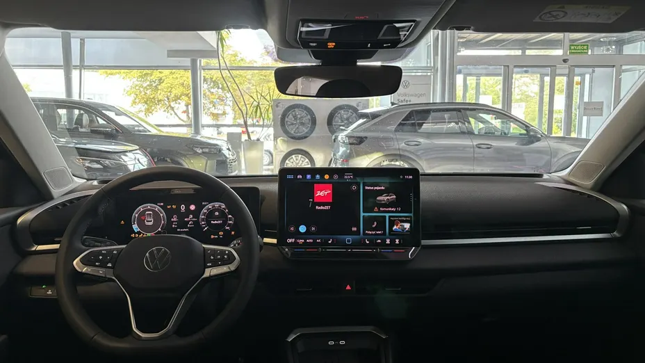 VOLKSWAGEN T-ROC -