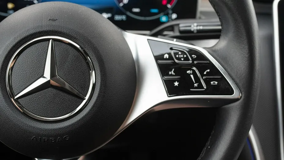 MERCEDES-BENZ C Klasa -