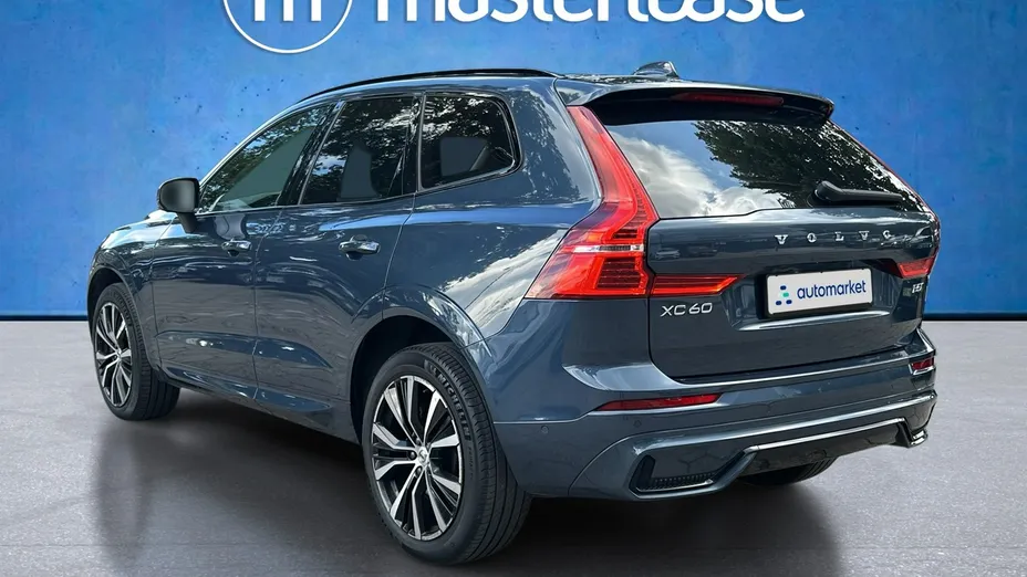 VOLVO XC60 -