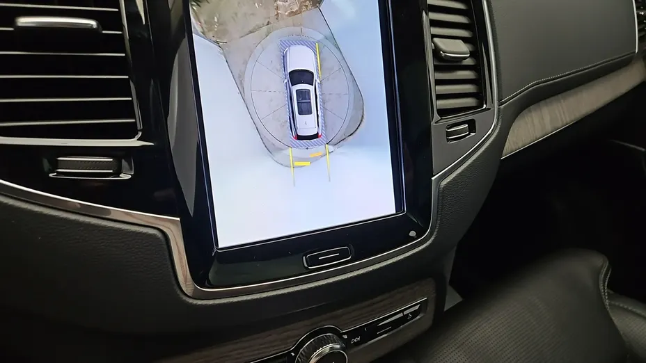 VOLVO XC90 -