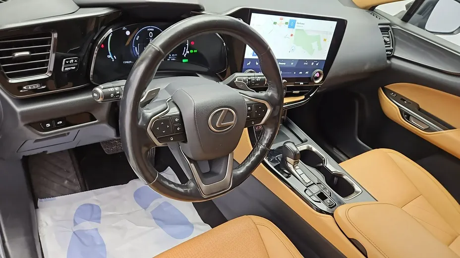 LEXUS NX -