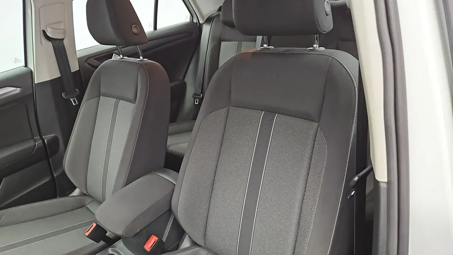 VOLKSWAGEN T-ROC -