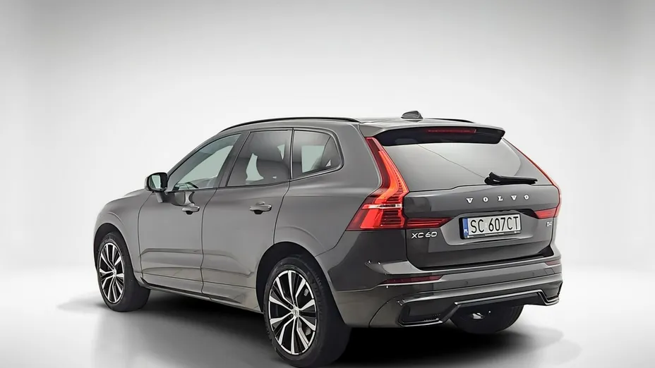 VOLVO XC60 -