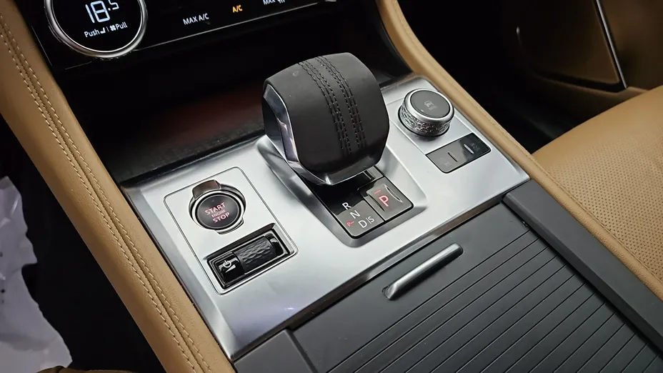JAGUAR F-Pace -