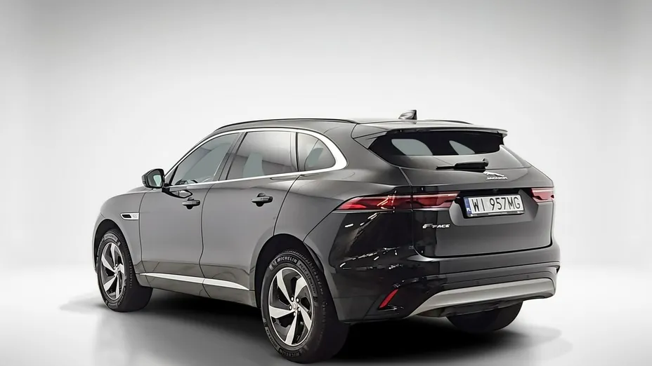 JAGUAR F-Pace -