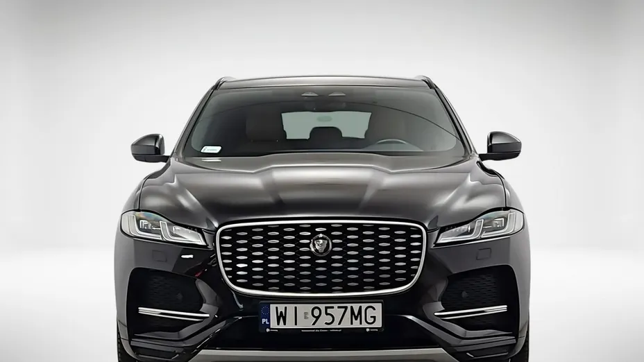 JAGUAR F-Pace -