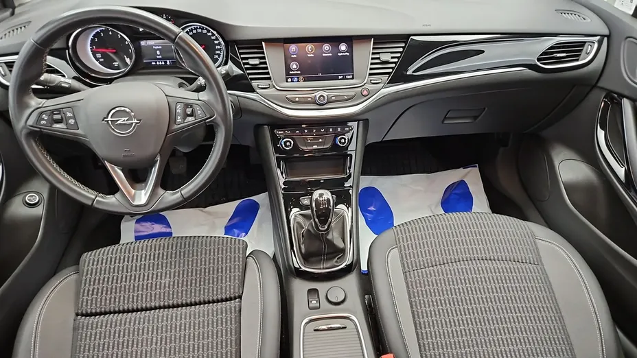 OPEL Astra -