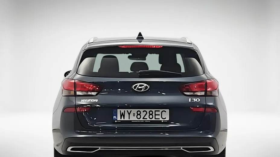 HYUNDAI i30 -