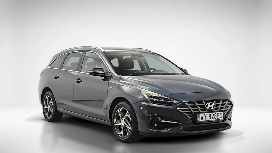 HYUNDAI i30 -