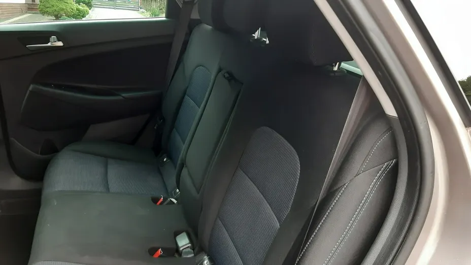 HYUNDAI Tucson -