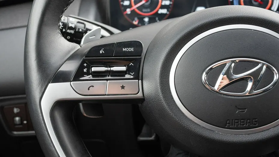 HYUNDAI Tucson -