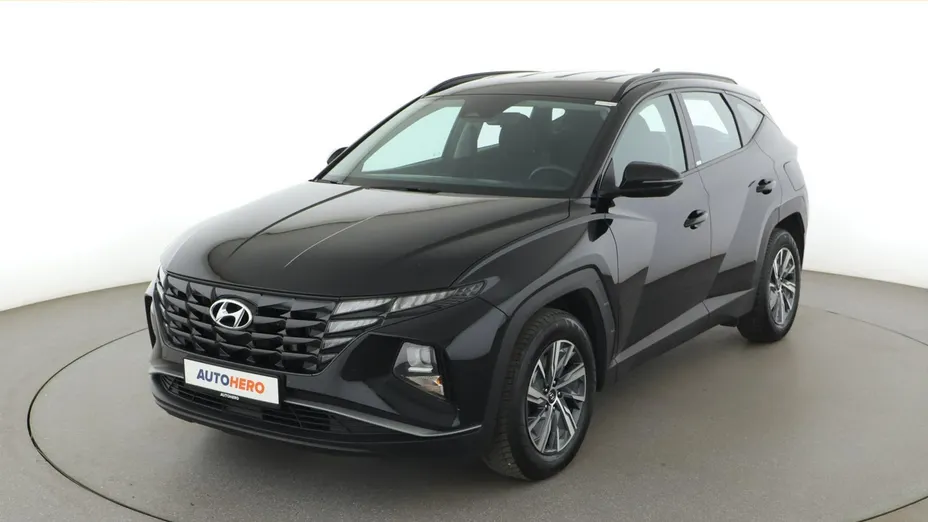 HYUNDAI Tucson -