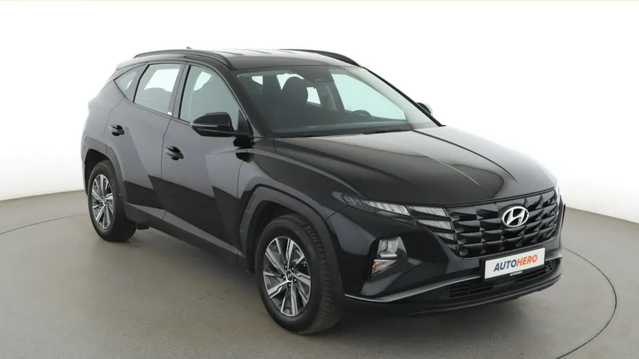 HYUNDAI Tucson -