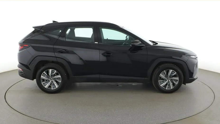 HYUNDAI Tucson -