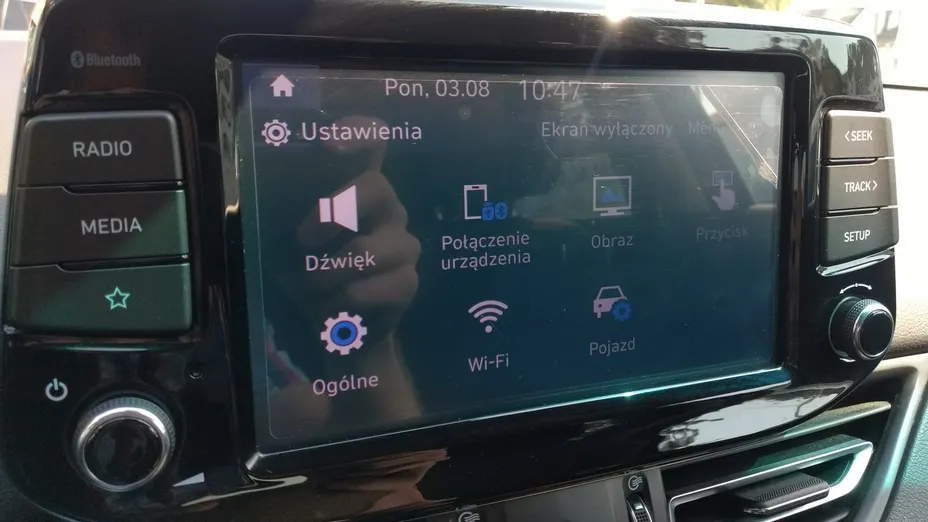 HYUNDAI i30 -