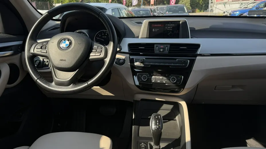 BMW X1 -