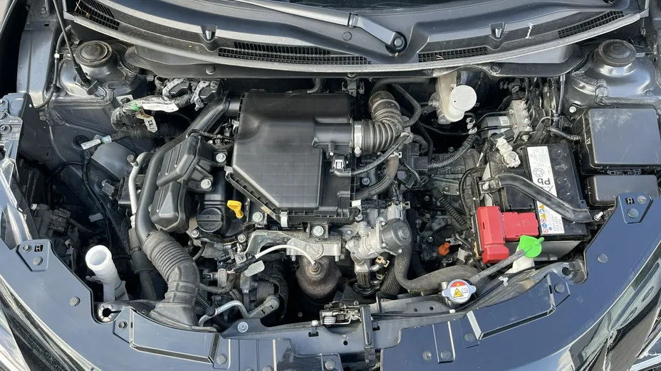 SUZUKI Swift -