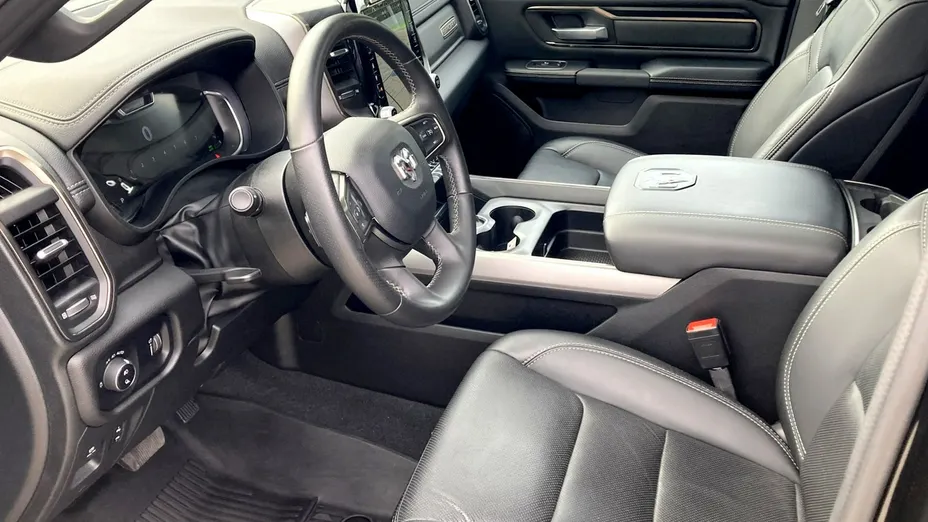 RAM 1500 -
