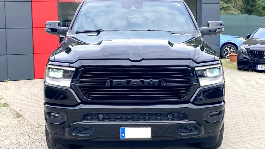 RAM 1500 -