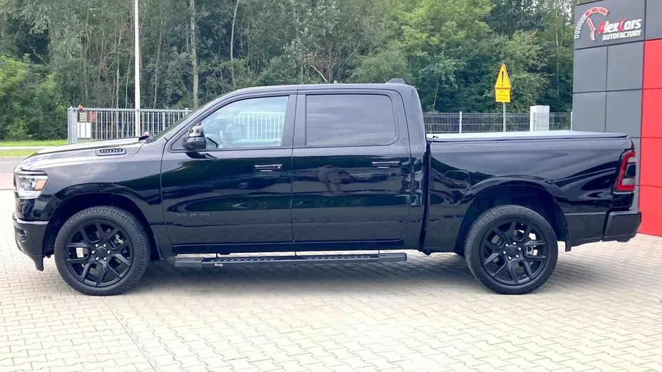 RAM 1500 -