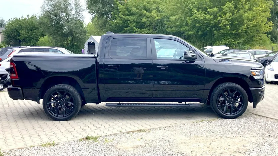 RAM 1500 -