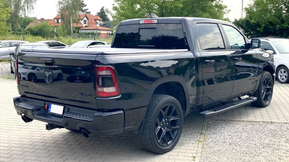 RAM 1500 -