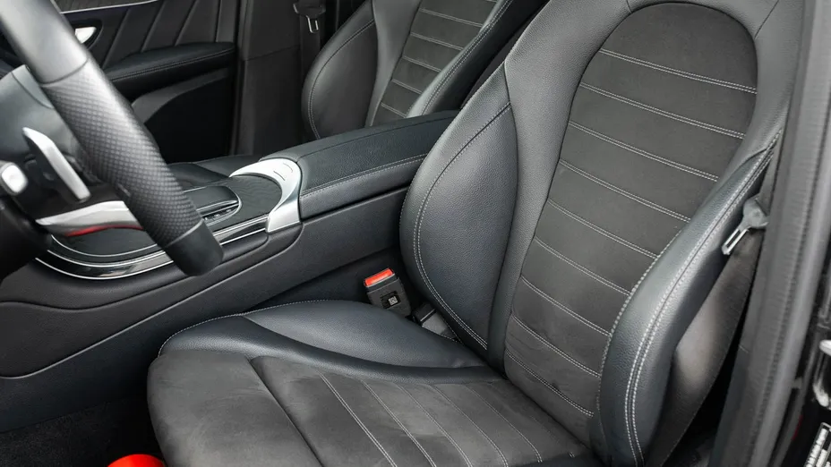 MERCEDES-BENZ GLC -