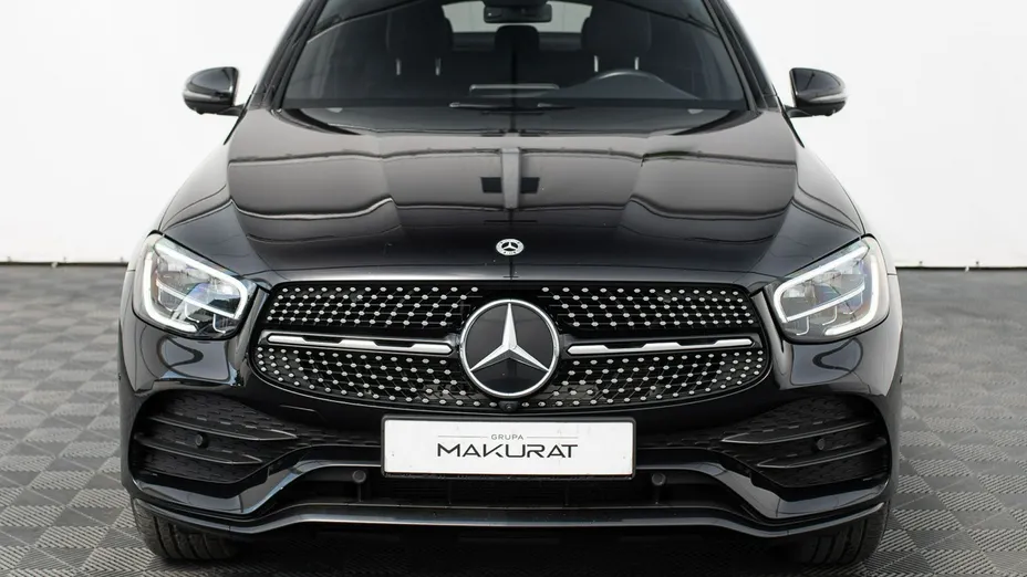 MERCEDES-BENZ GLC -