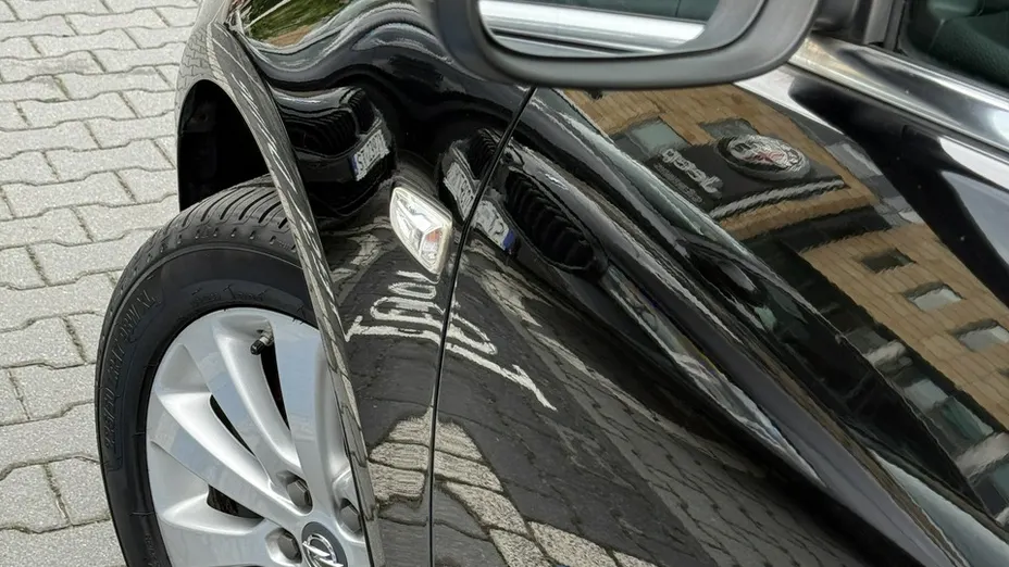 OPEL Astra -
